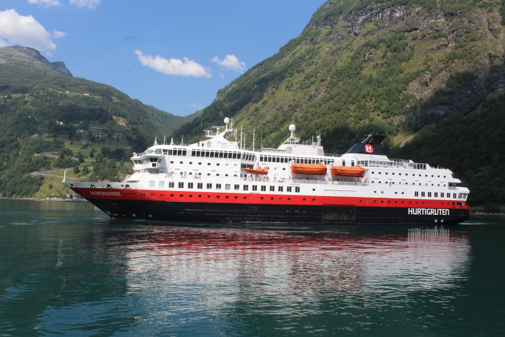 HURTIGRUTEN