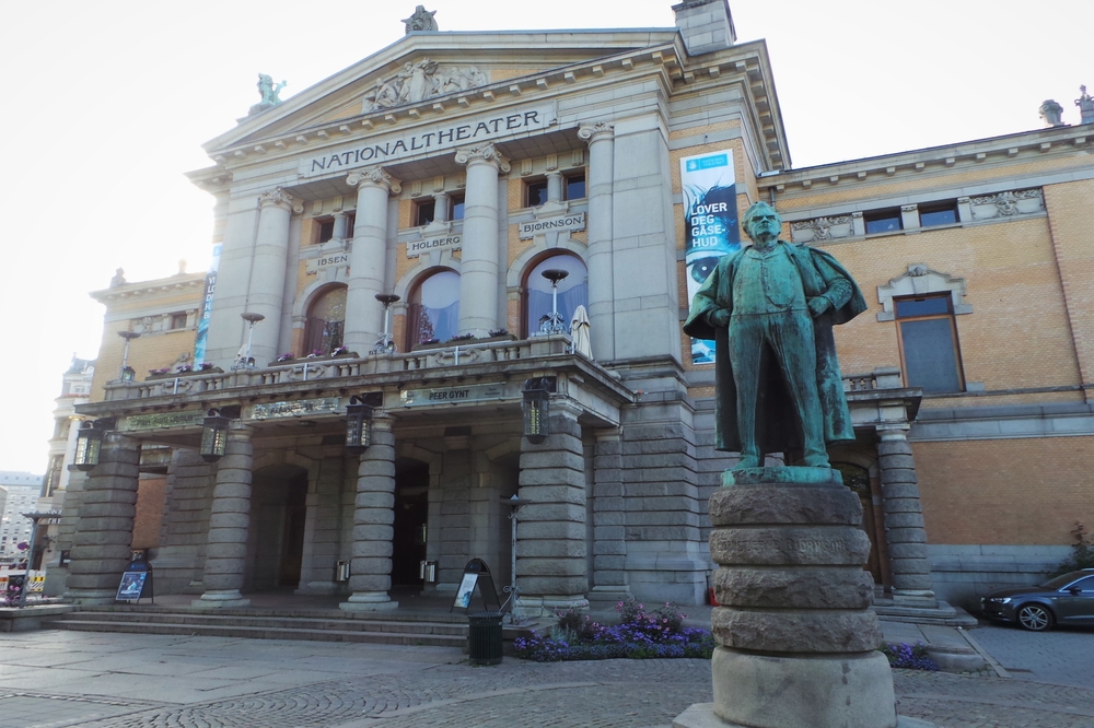 National Theatre