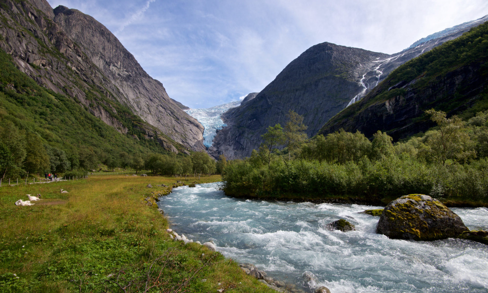 Things to do in Norway - Briksdalsbreen