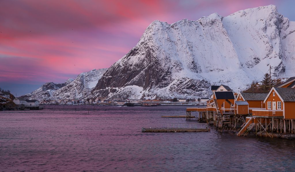 Lofoten Reine Sakrisøya - Best time to visit in Norway